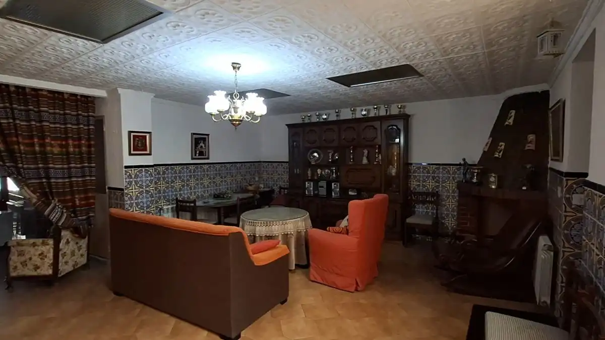 Country homes for sale in Malagón  with Heating, Private garden and Furnished