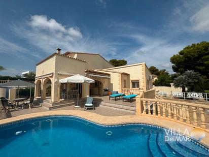 Vista exterior de Casa o xalet en venda en Benissa amb Aire condicionat, Terrassa i Piscina