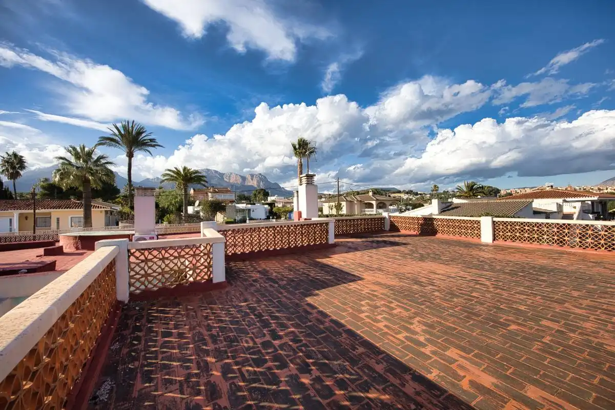 Terraza de Casa o chalet en venta en L'Alfàs del Pi con Aire acondicionado, Calefacción y Jardín privado