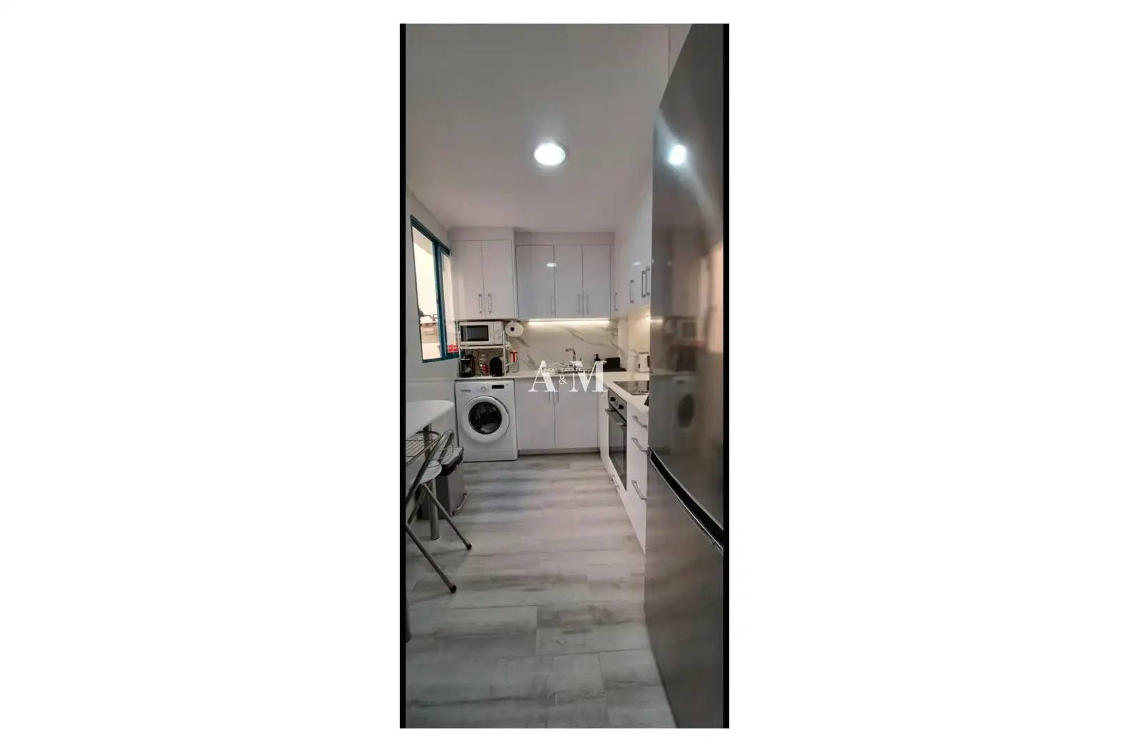 Cocina de Apartamento de alquiler en Torrevieja con Aire acondicionado, Calefacción y Terraza