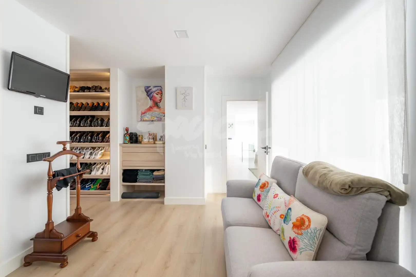 Sala d'estar de Casa o xalet en venda en Colmenarejo amb Calefacció, Jardí privat i Terrassa