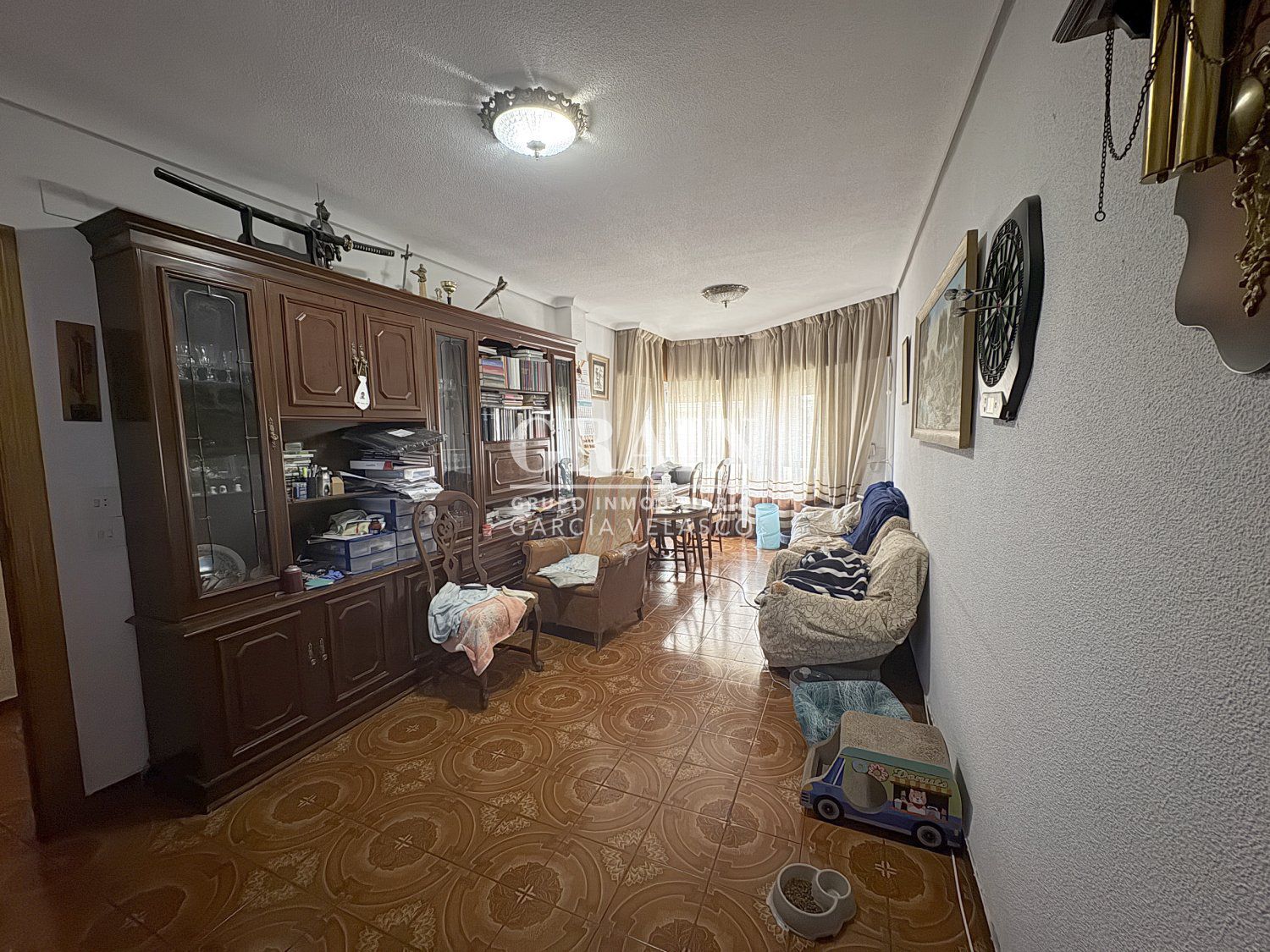 Sala d'estar de Pis en venda en  Albacete Capital amb Calefacció i Balcó