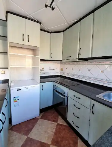Cocina de Casa o chalet en venta en Torrevieja con Aire acondicionado, Calefacción y Jardín privado