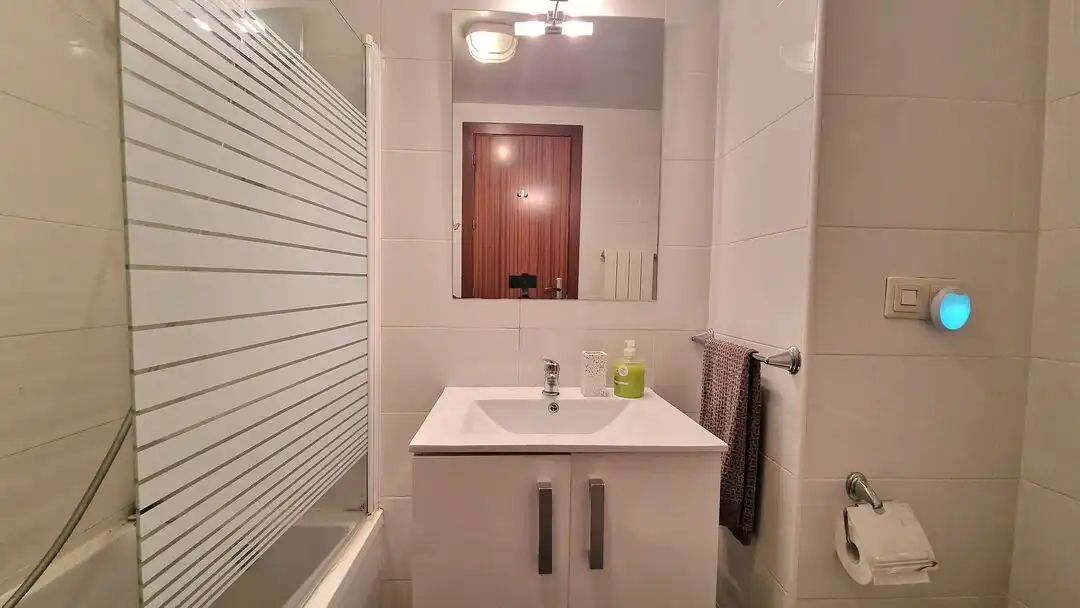 Badezimmer von Wohnung zum Verkauf in Donostia - San Sebastián  mit Heizung, Terrasse und Balkon