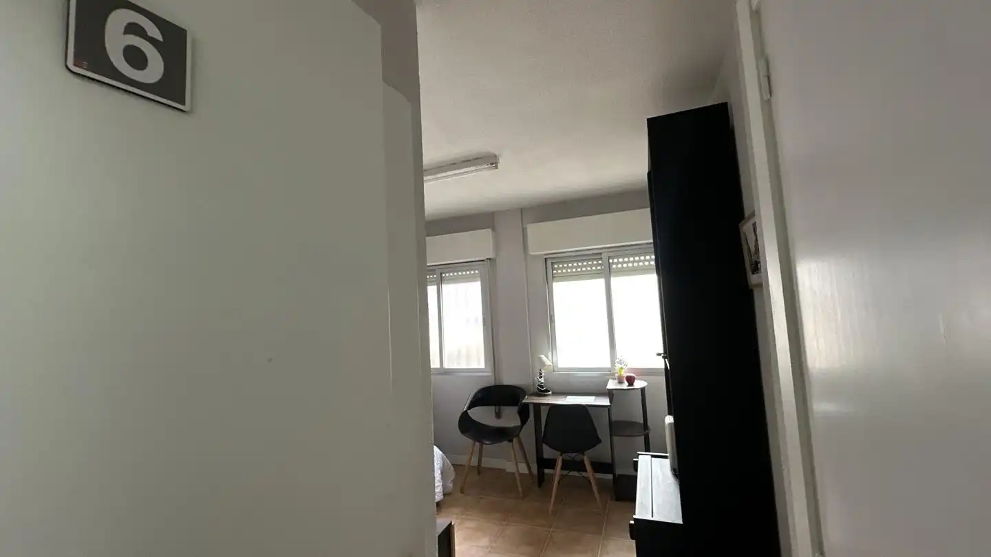 Dormitori de Planta baixa per a compartir en Madrid amb Moblat