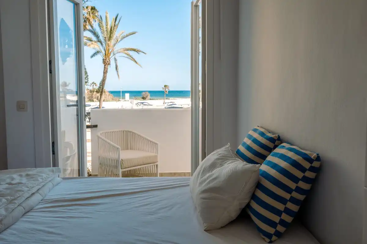 Dormitori de Casa adosada de lloguer en Marbella amb Piscina comunitària