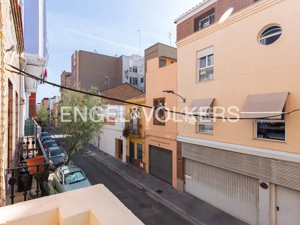 Vista exterior de Apartament de lloguer en Valencia amb Aire condicionat, Calefacció i Moblat