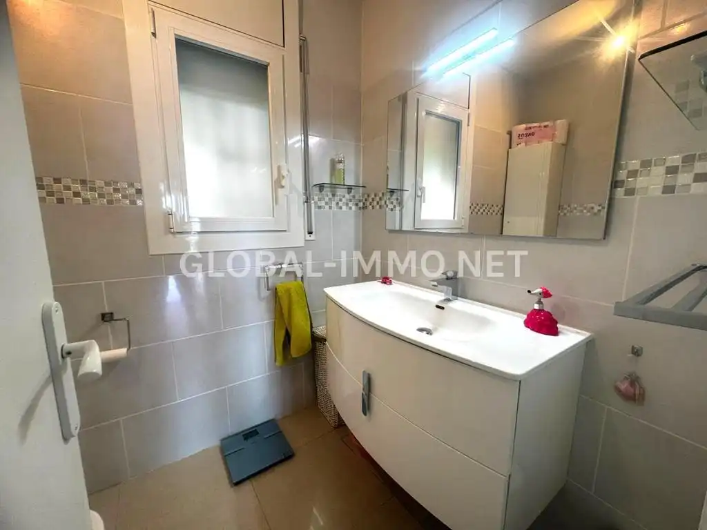 Villa con giardino in vendita a Carrer Foix, imagen 11