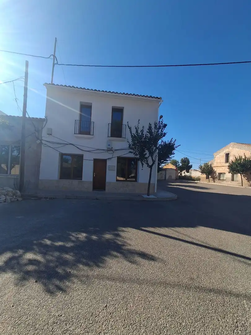 Casa rústica en venta en El Pinós / Pinoso