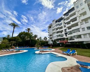 Exterior view of Planta baja to rent in Marbella  with Air Conditioner, Terrace and Swimming Pool