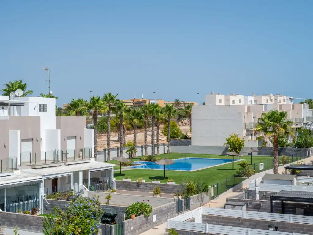 Haus mit Pool zum Verkauf in Avenida Asoc Victimas Terrorismo 1, imagen 33