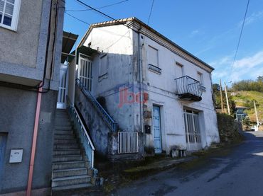 Casa amb balcó en venda a Vistahermosa
