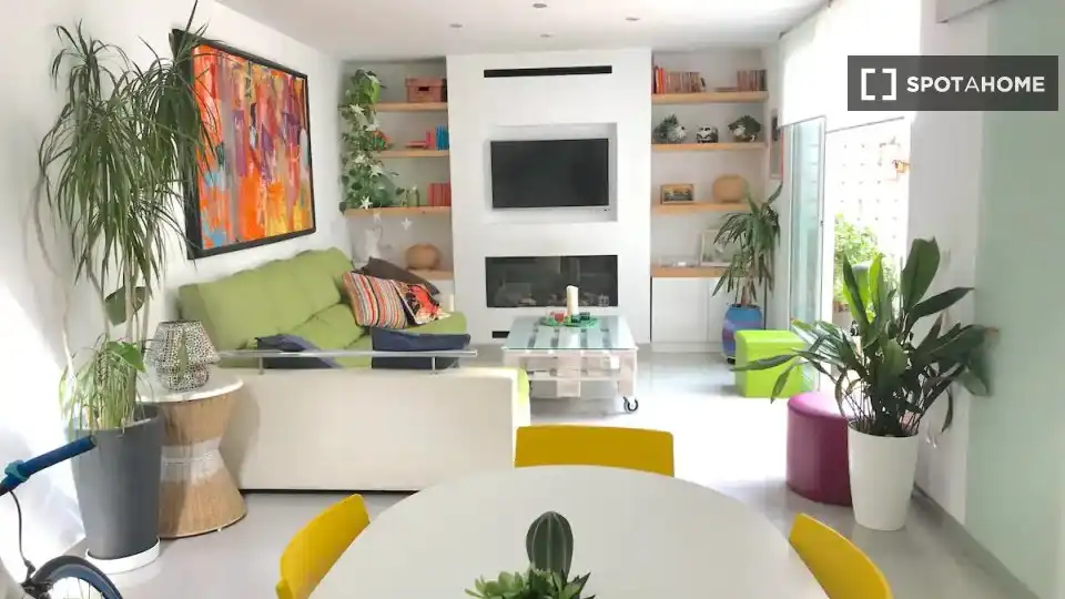 Sala de estar de Piso de alquiler en Valencia con Aire acondicionado, Calefacción y Amueblado