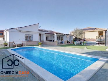 Villa avec jardin à vendre à Residencial Triana - Barrio Alto