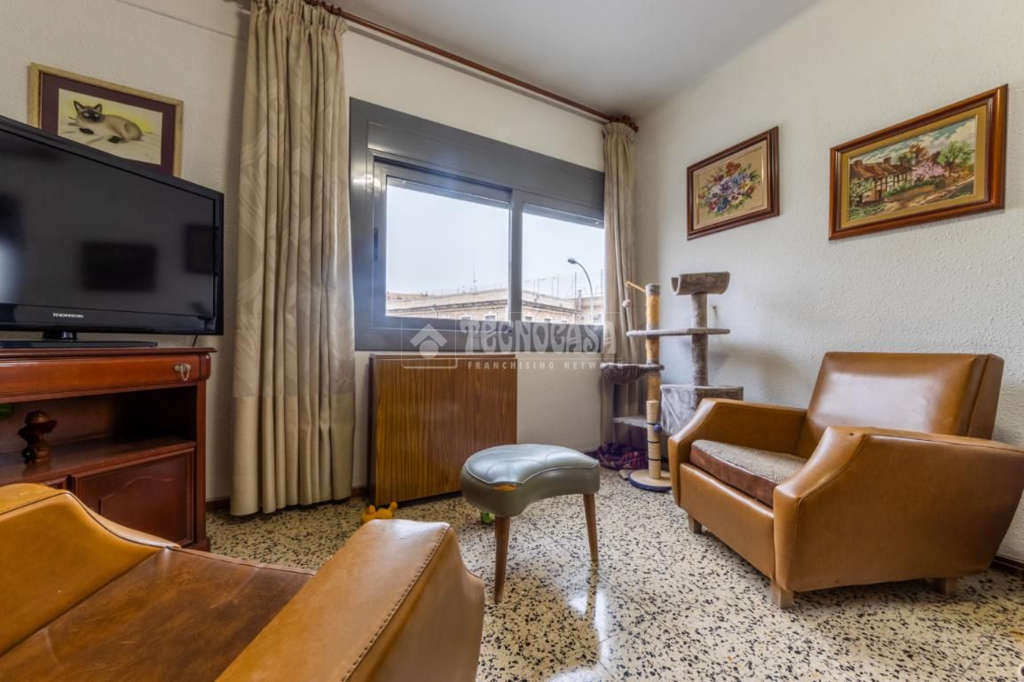 Pis en venda a Av. de l'Argentina, Nou Eixample Nord