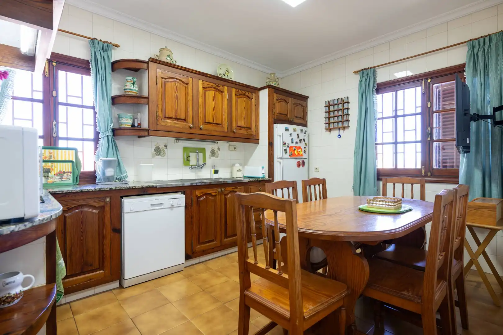Cocina de Casa o chalet en venta en Santa Brígida con Jardín privado, Terraza y Trastero