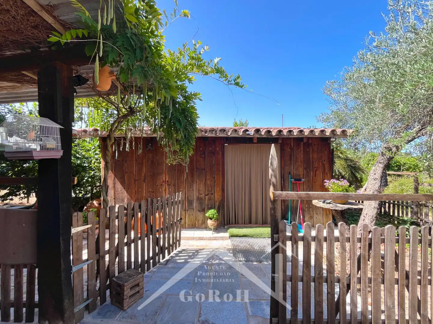 Jardí de Casa o xalet en venda en Cazalla de la Sierra amb Jardí privat, Traster i Piscina