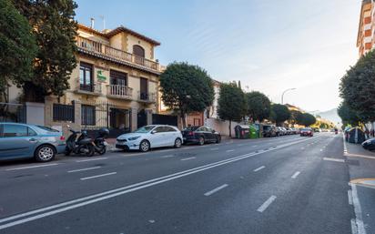 Exterior view of House or chalet for sale in  Granada Capital  with Terrace, Swimming Pool and Balcony