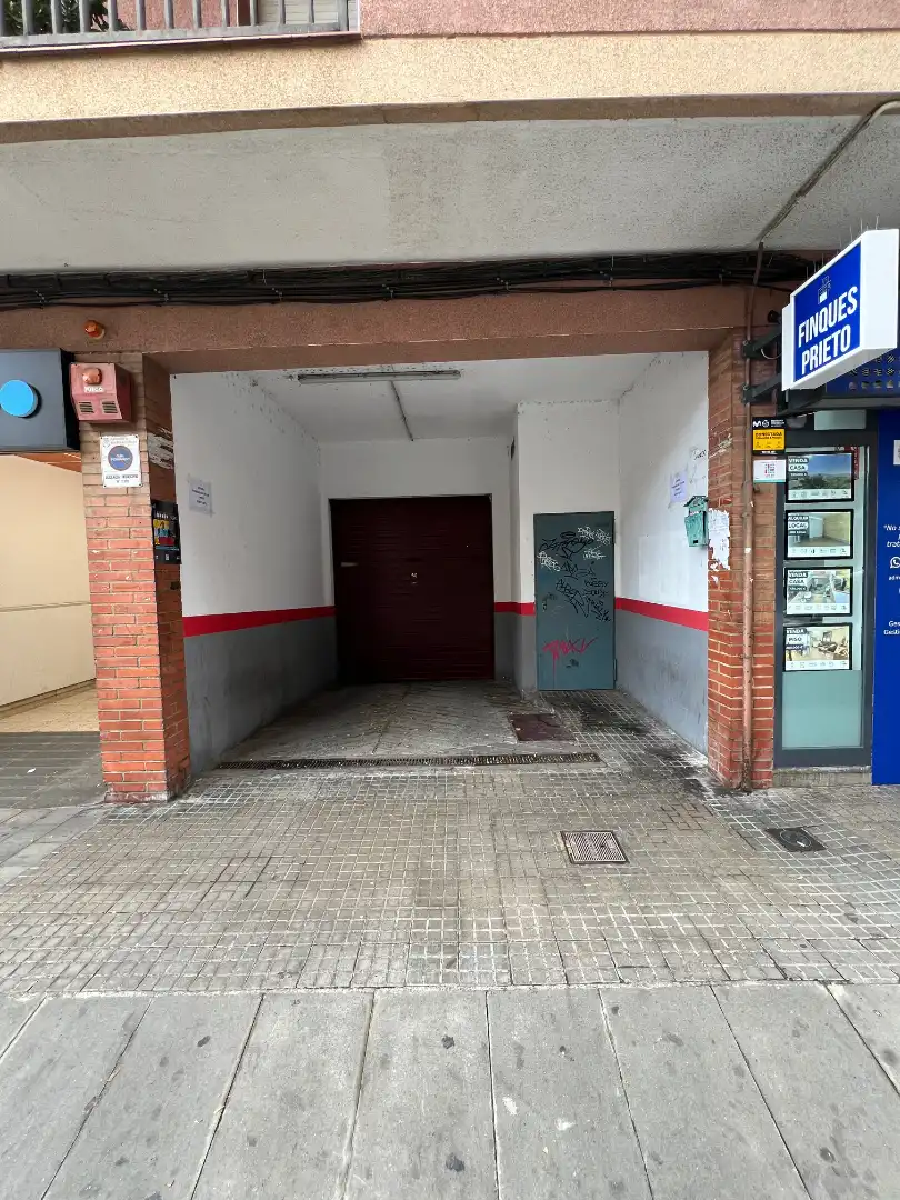 Parkplatz von Garage zum Verkauf in Sant Boi de Llobregat