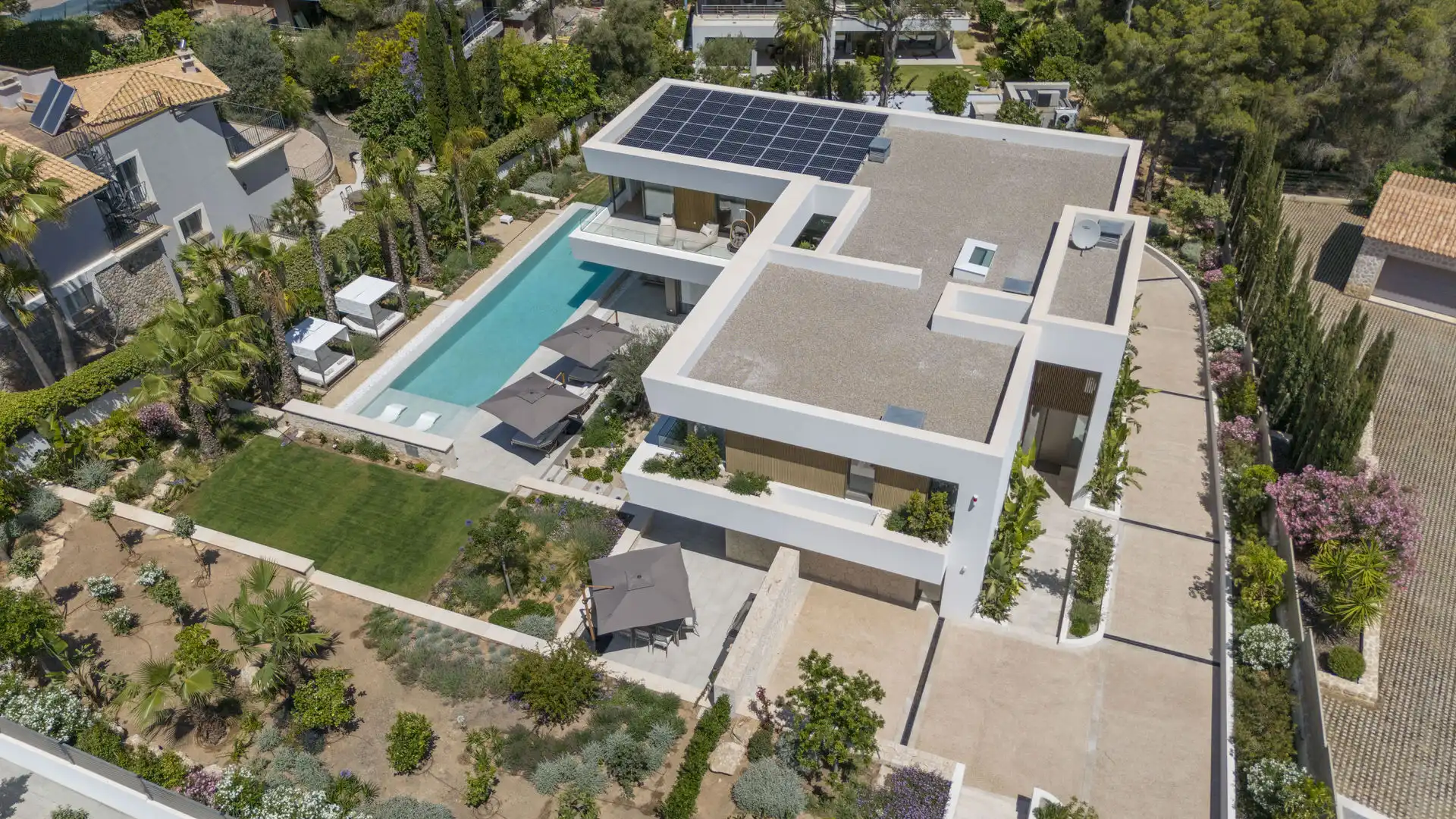 Exterior view of Houses for sale in Calvià  with Air Conditioner, Heating and Parquet flooring