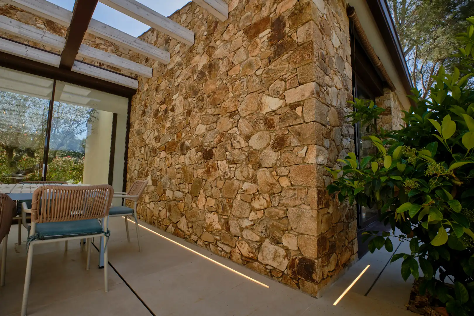 Terrace of Houses for rent in Mont-ras  with Air Conditioner, Heating and Private garden