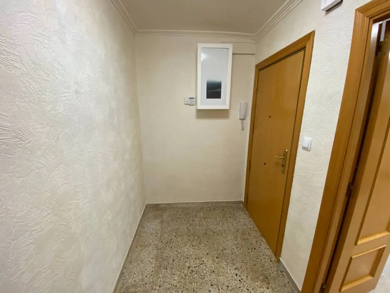 Flat for sale in Calle Maragall, imagen 2