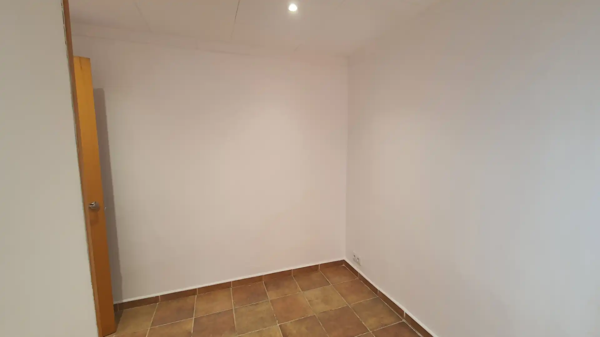 Ático en venta en L'Hospitalet de Llobregat con Aire acondicionado, Calefacción y Terraza