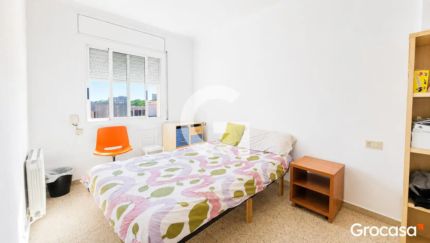 Habitación de Piso en venta en Vilanova i la Geltrú con Calefacción, Horno y Balcón