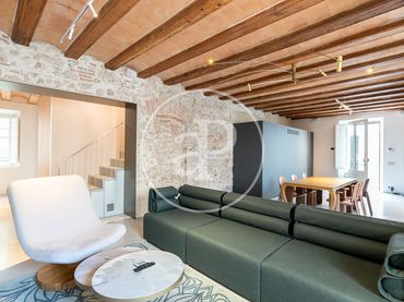 Flat with balcony to rent in Plaça de Sant Just