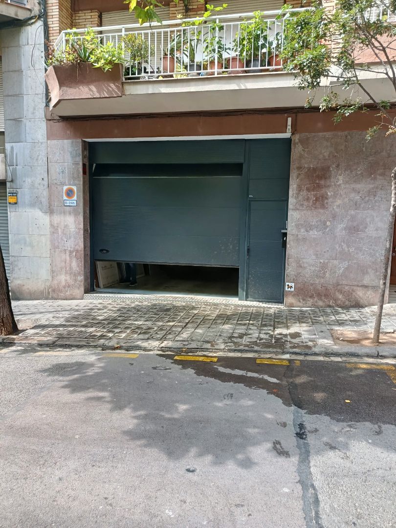Parking de Local en venta en  Barcelona Capital