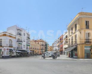 Exterior view of Flat for sale in  Sevilla Capital  with Air Conditioner and Balcony