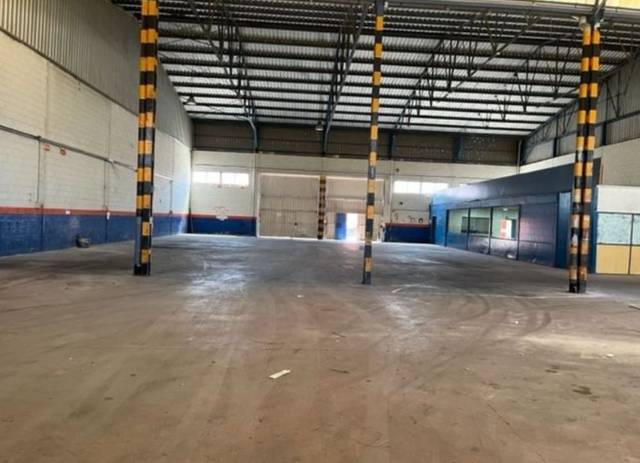Nave industrial en Alquiler en Pla de la Vallonga