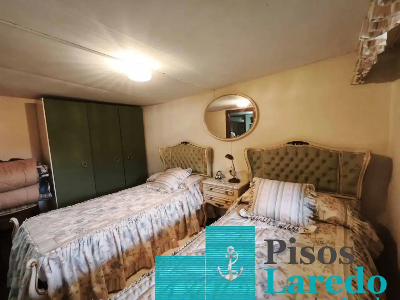 Detached homes for sale in Rasines  with Heating, Private garden and Parquet flooring