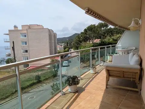 Flat for rent in Camí de les Penyes, Puntabrava - Port Salvi