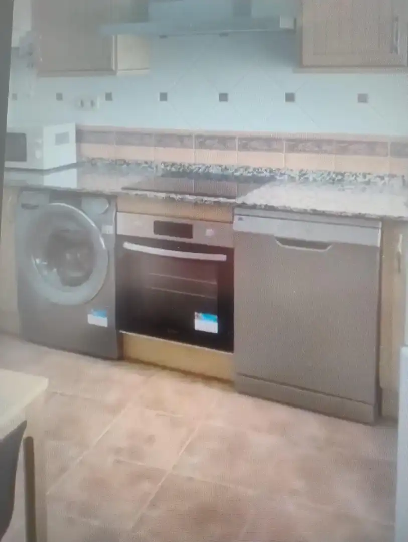 Cocina de Piso en venta en Ciudad Real con Calefacción, Terraza y Amueblado