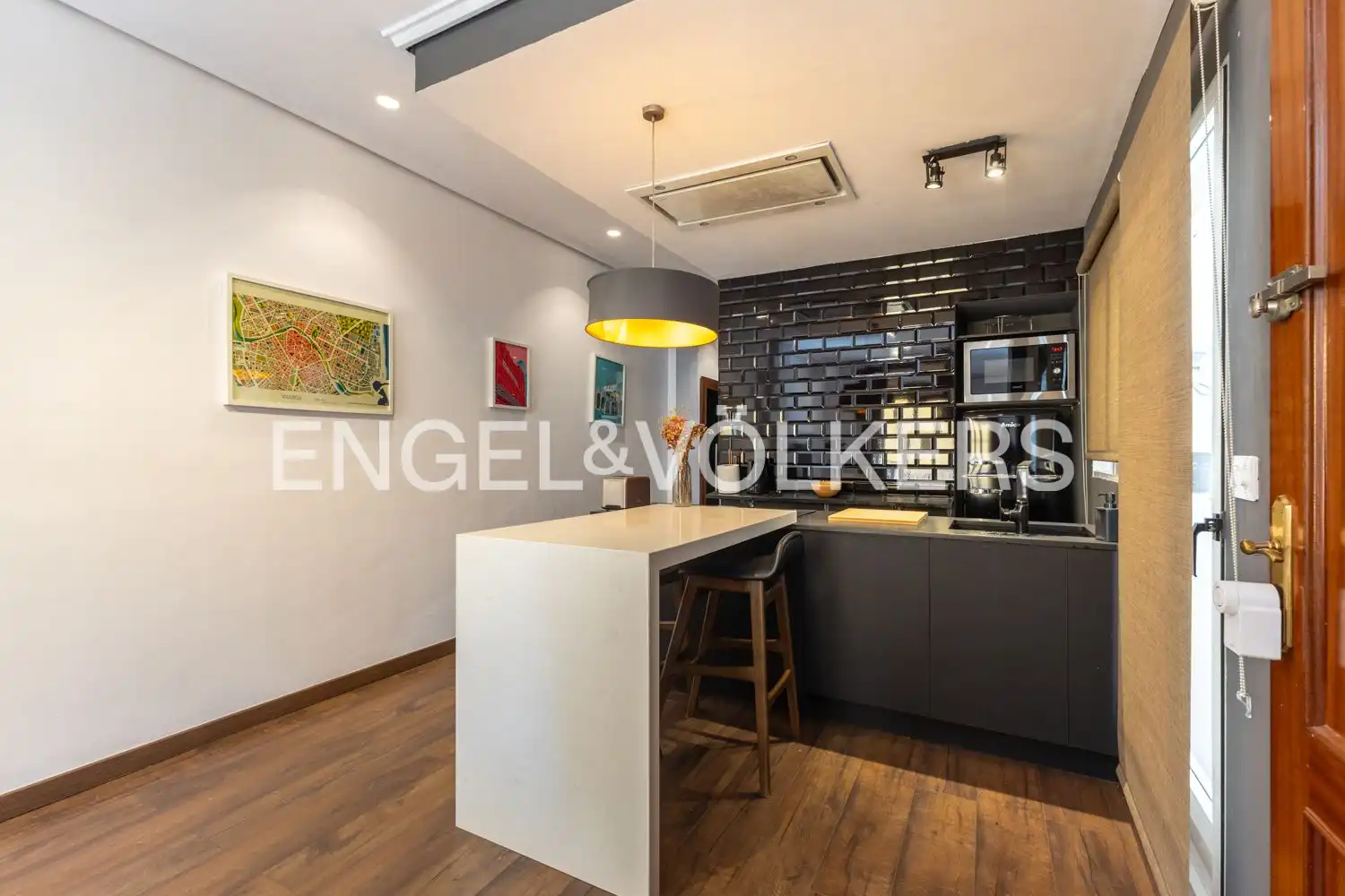 Kitchen of Flat for rent in Ciutat Vella 