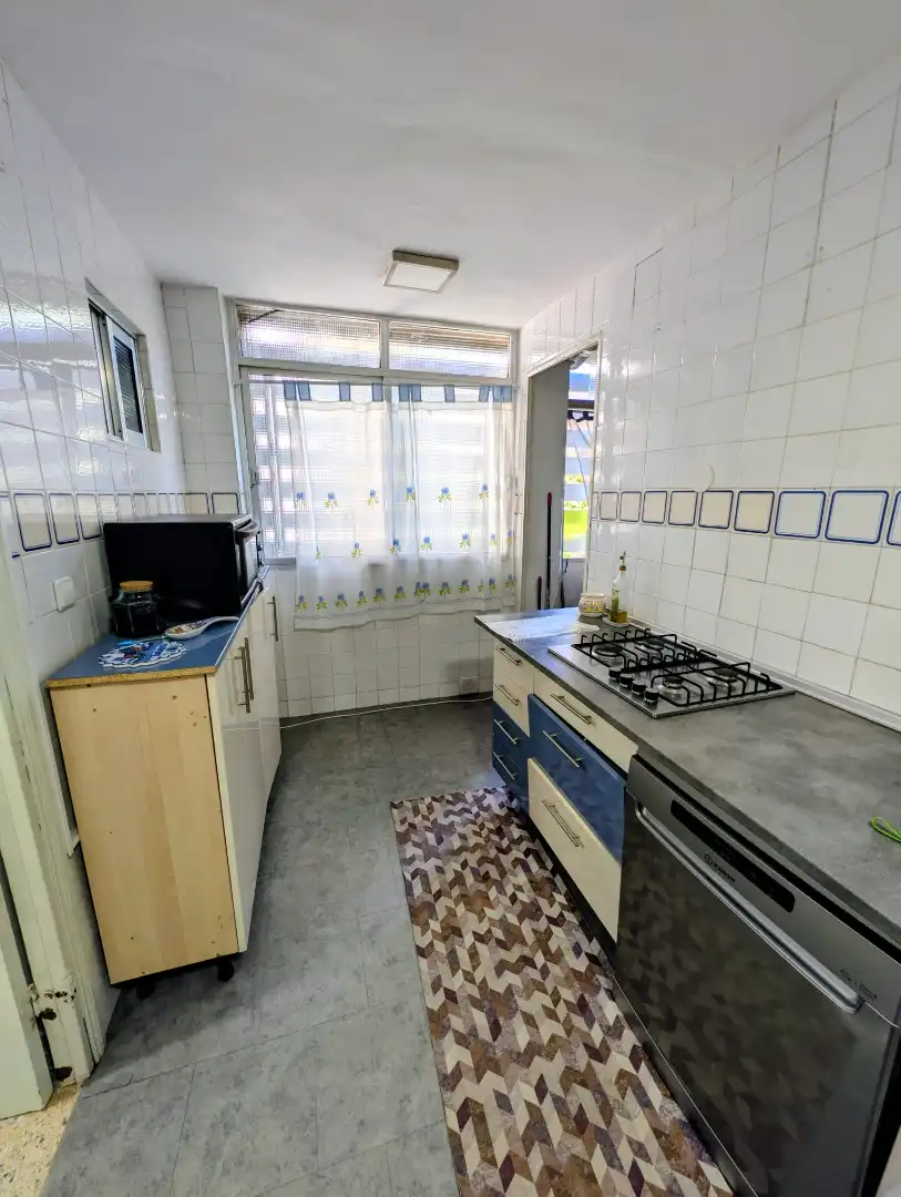 Kitchen of Flat for sale in Sur
