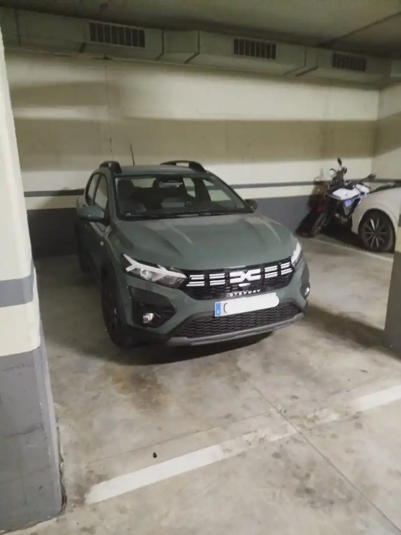Individual con ascensor en venta en Carrer del Xaloc