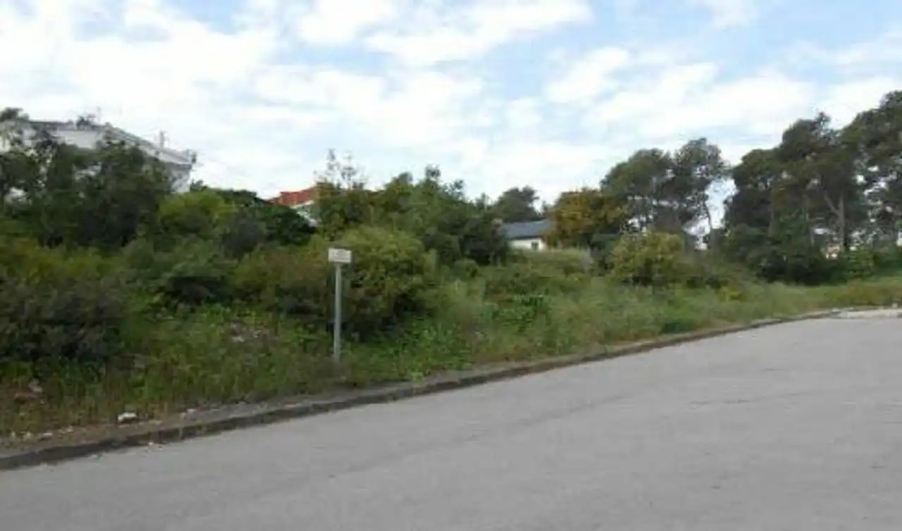 Terreny residencial en venda a Carrer Josep Tarradellas, imagen 2
