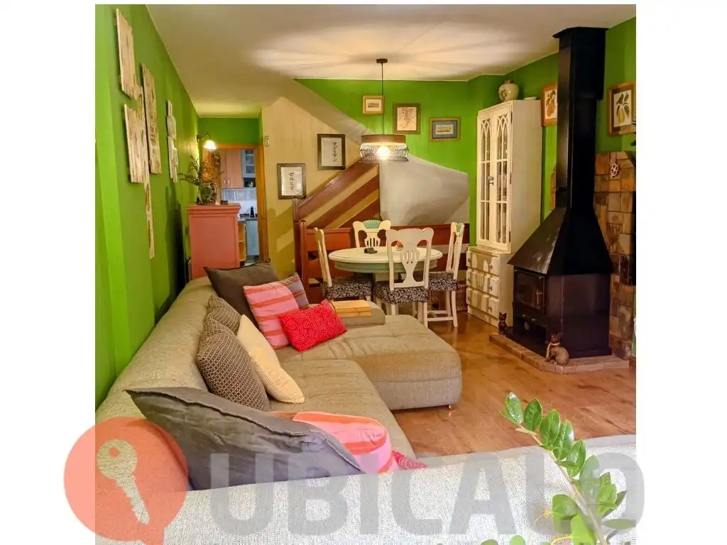 Sala d'estar de Casa adosada en venda en San Cristóbal de la Laguna amb Calefacció, Jardí privat i Terrassa