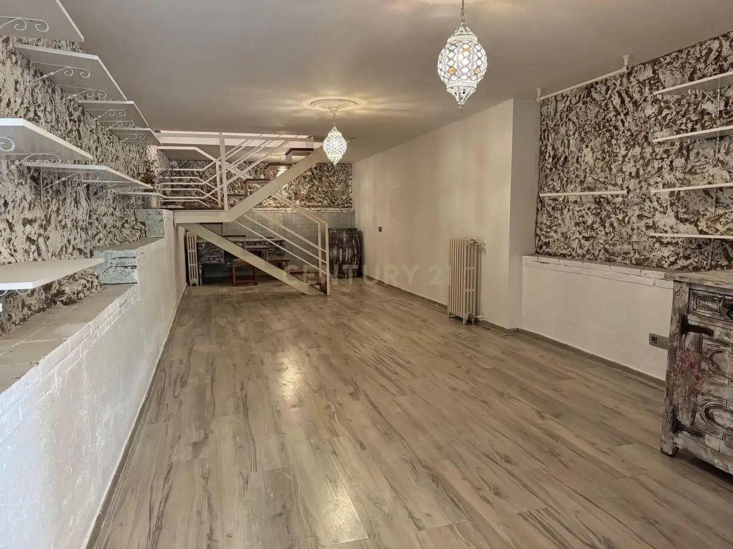 Apartamento en venta en Barcelona con Aire acondicionado, Jardín privado y Trastero
