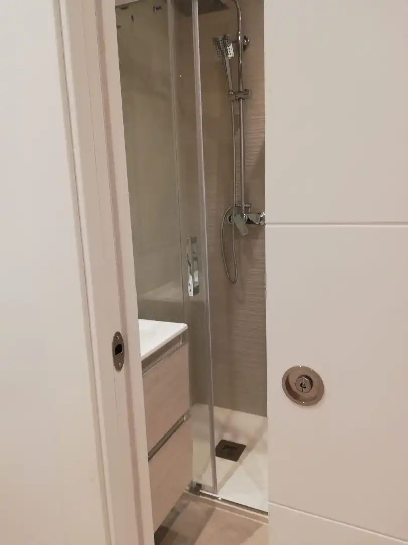 Baño de Apartamento de alquiler en Málaga con Aire acondicionado, Calefacción y Amueblado