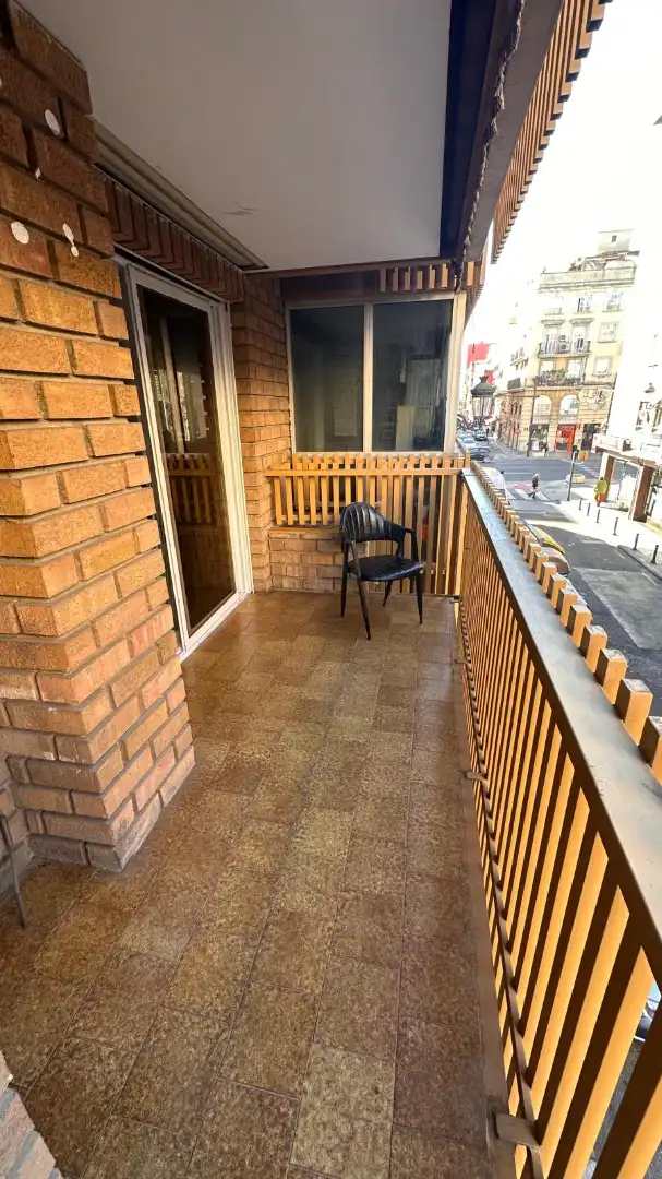 Flat with terrace for sale in Avinguda del Port, imagen 4