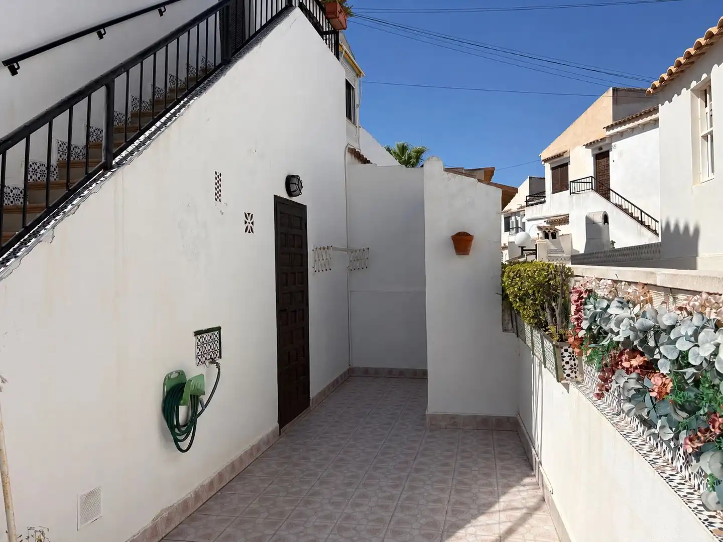 Wohnungen zum Verkauf in Torrevieja mit Klimaanlage, Terrasse und Gemeinschaftspool