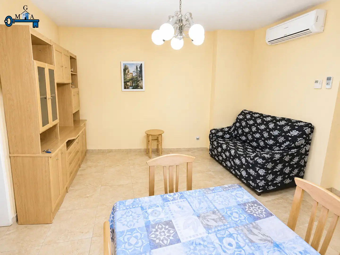 Living room of Apartments for rent in Fuenlabrada  with Air Conditioner, Heating and Furnished