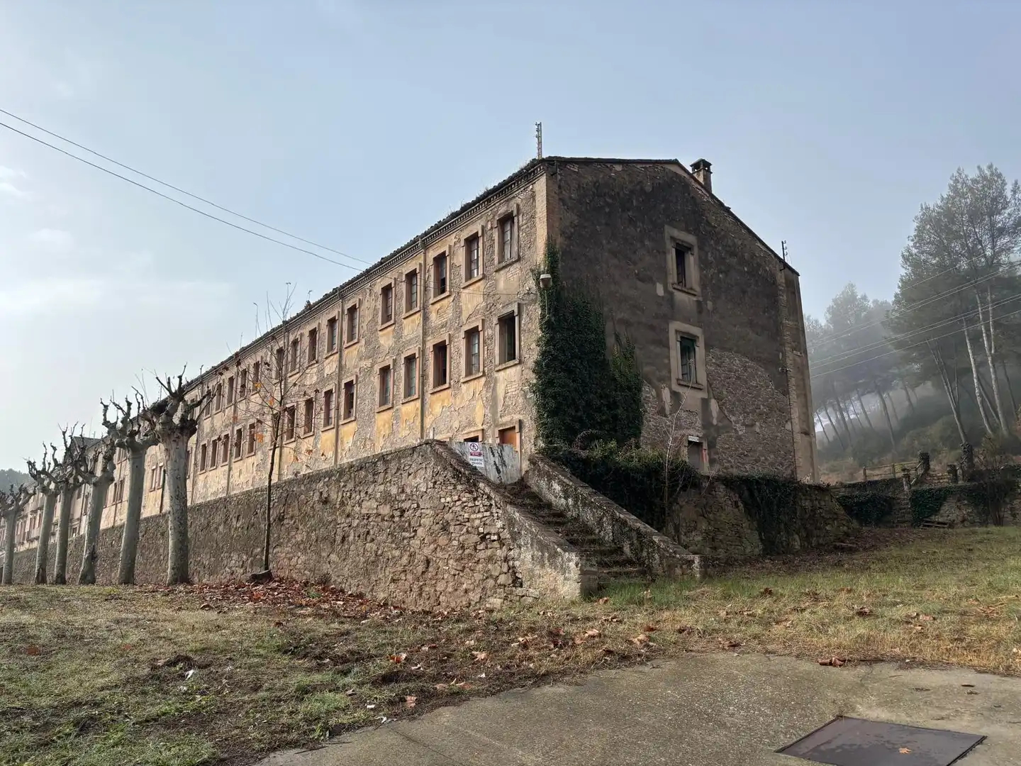 Exterior view of Buildings for sale in Balsareny