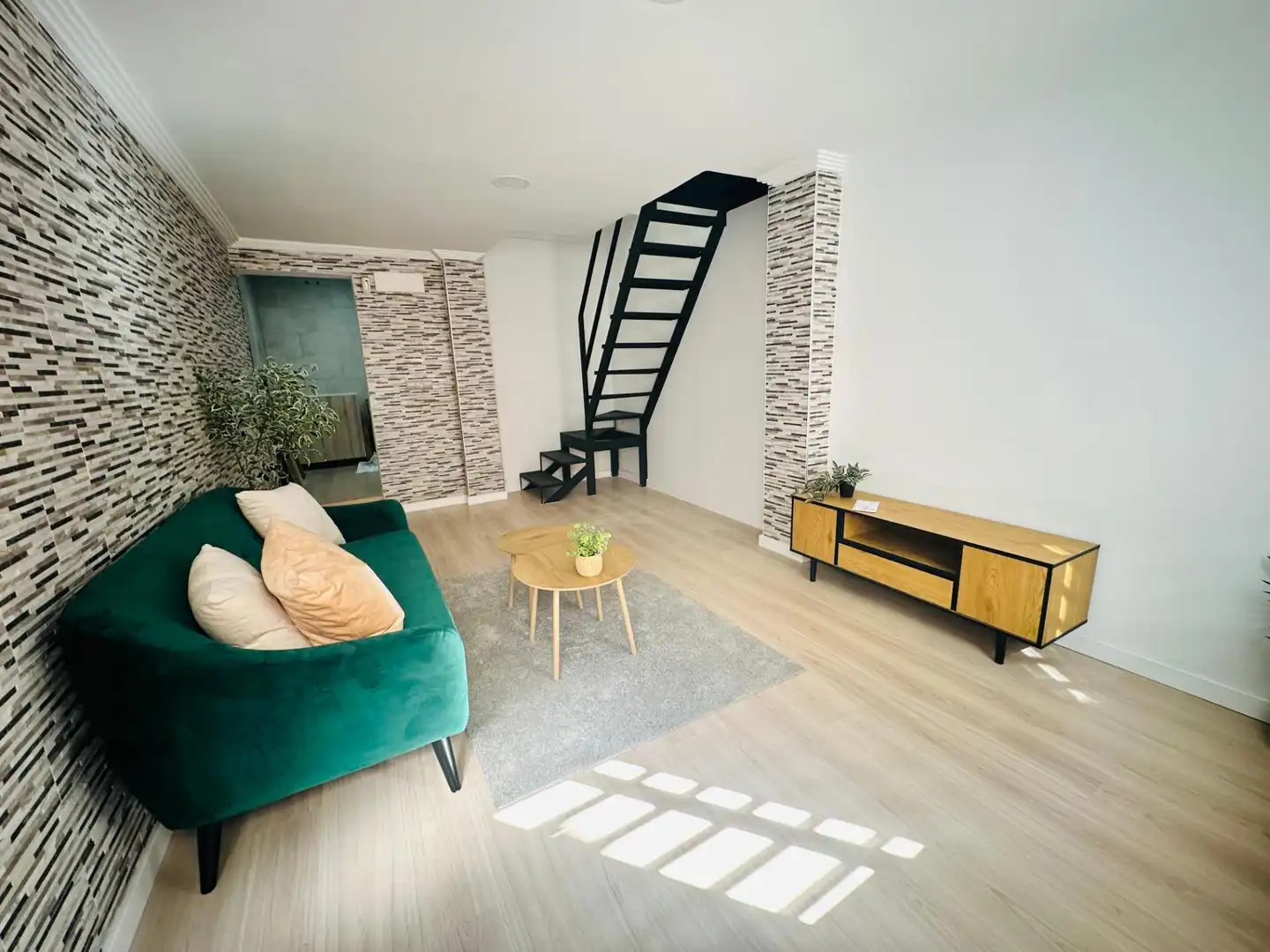 Living room of Detached homes for sale in Málaga  with Terrace and Balcony