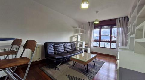 Foto 4 de Apartamento de alquiler en Calle la Campanilla - Sarón, 7, Santa María de Cayón, Cantabria