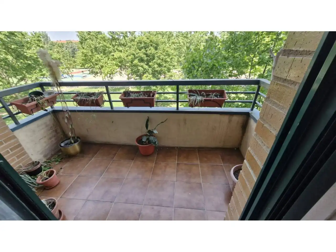 Terrassa de Pis en venda en  Logroño amb Calefacció, Parquet i Terrassa