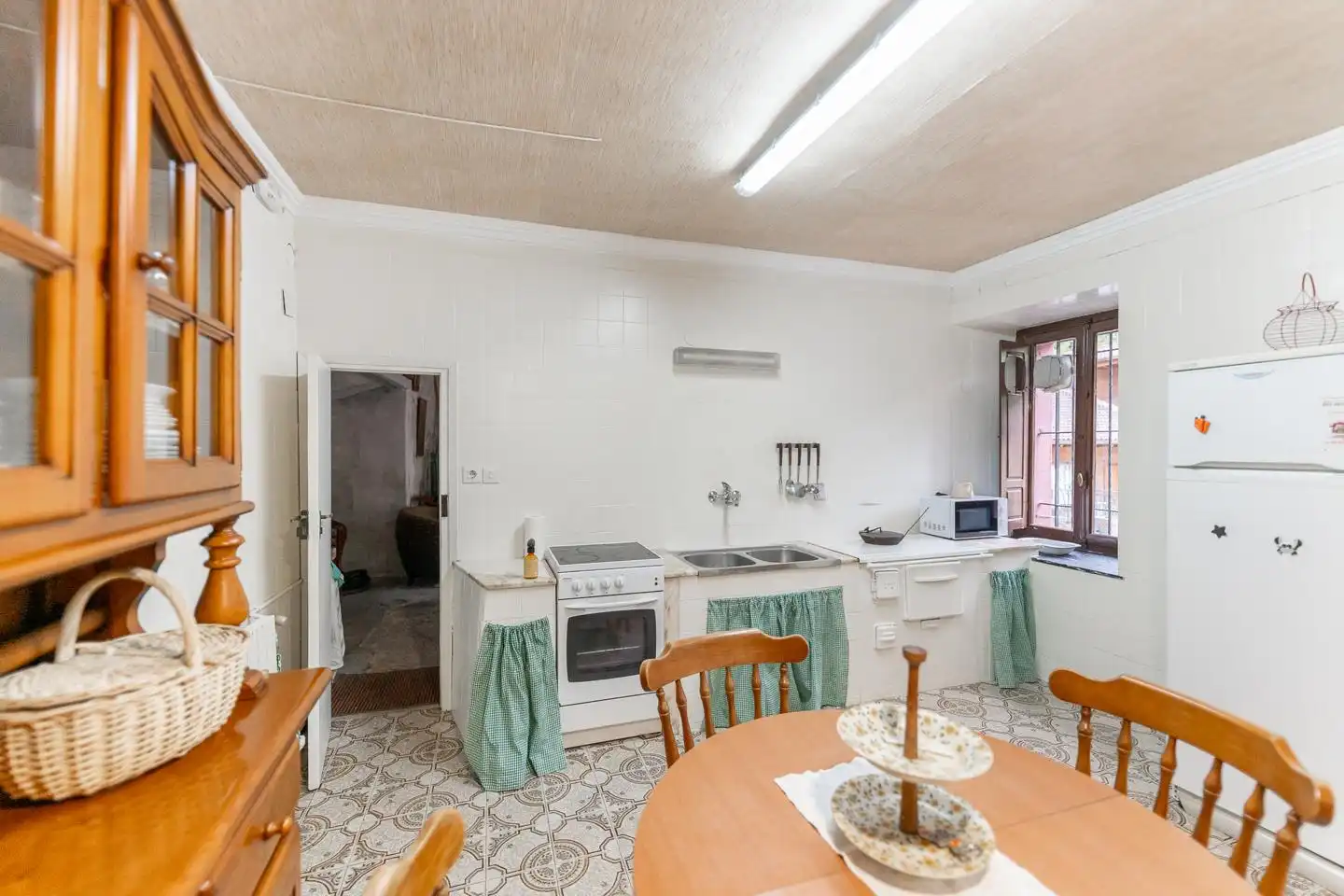 Cocina de Casa adosada en venta en Somiedo con Calefacción, Jardín privado y Terraza